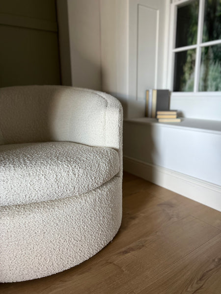 CAVENDISH | SNUGGLER ARMCHAIR | NATURAL BOUCLE