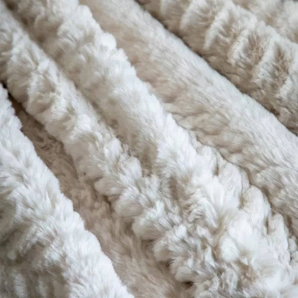 LUXURY | SUPER SOFT HERRINGBONE THROW