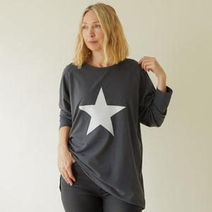 CHALK ROBYN TOP | CHARCOAL | WHITE STAR