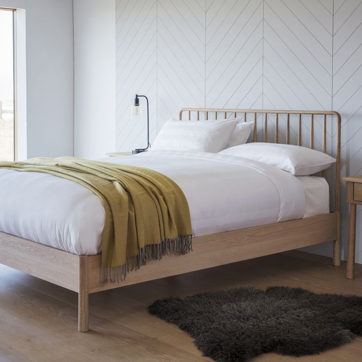 WIDCOMBE | SPINDLE BED | 3 SIZES