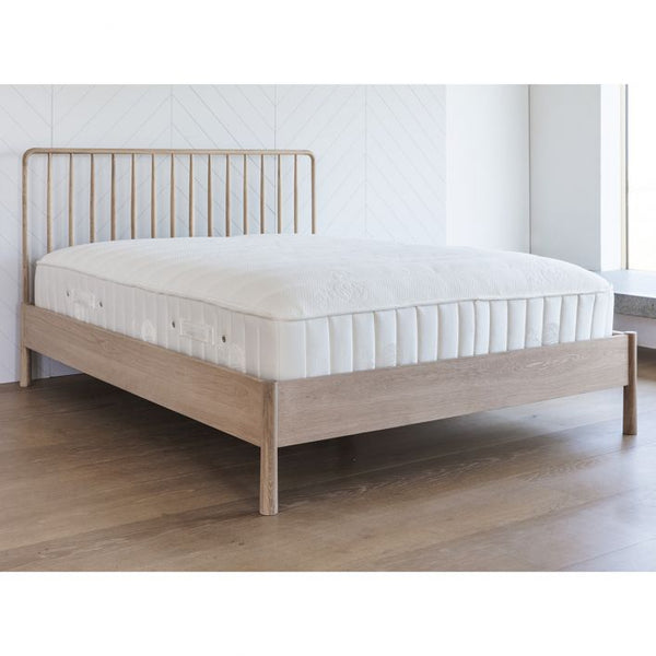 WIDCOMBE | SPINDLE BED | 3 SIZES